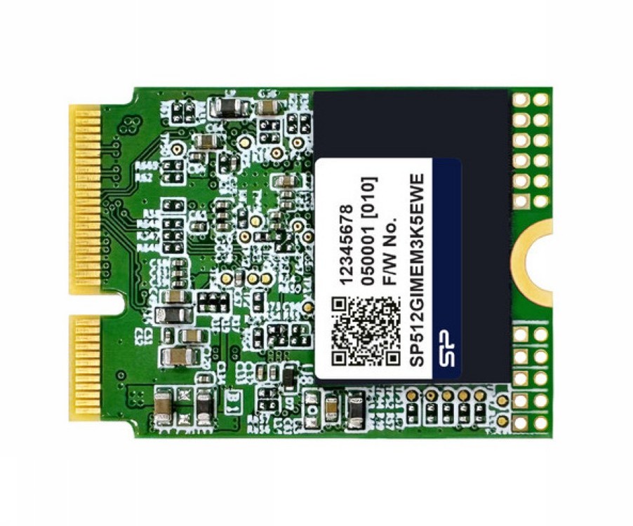 SP 广颖电通发布 MEM3K0E M.2 SSD 固态硬盘，AI 平台优化，性能一般