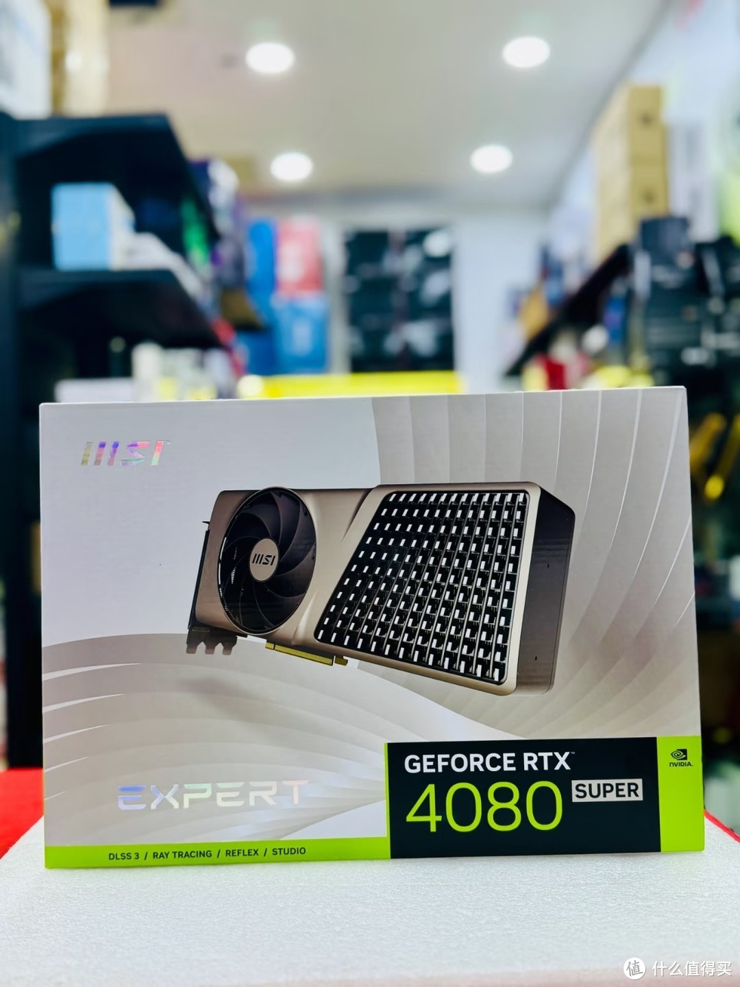 MSI Geforce RTX4080 Super Expert显卡值得买