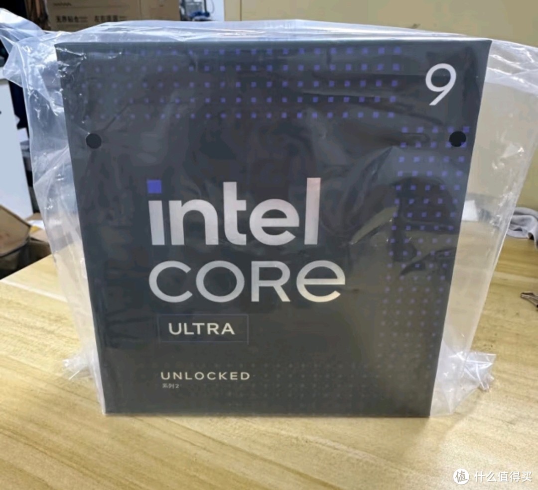 英特尔酷睿 Ultra9 CPU：性能怪兽来袭！