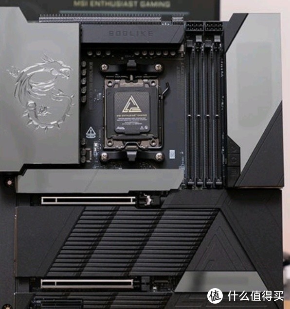 微星MEG X870E GODLIKE 超神主板 