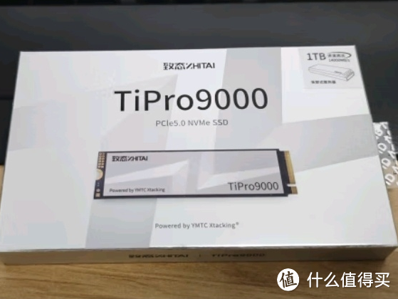 致态TiPro9000系列1TB SSD固态硬盘